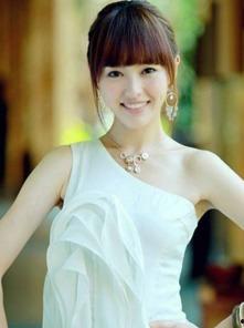 娱乐圈之潜规之皇唐嫣,娱乐圈潜规则下的璀璨星途